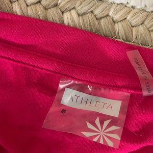 Athleta ight Long sleeve shirt